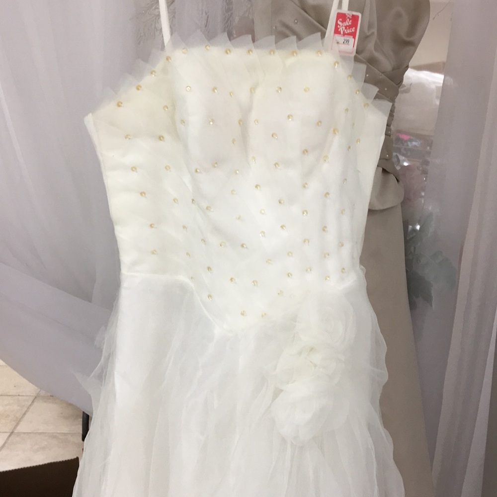 Girls dress